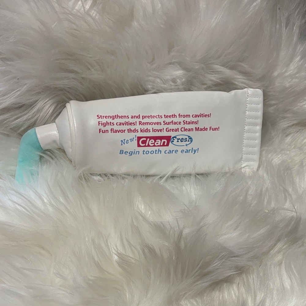 Clean Fresh Toothpaste Tube Pouch - Picture 4 of 11